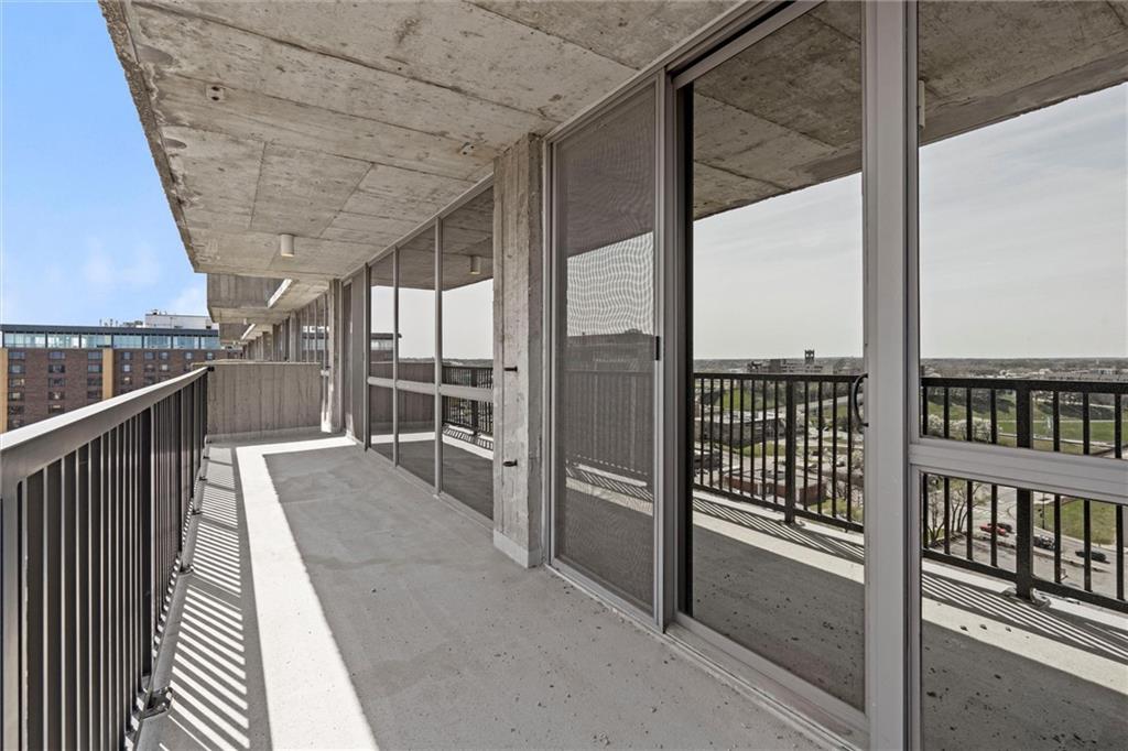 600 E Admiral Boulevard Unit: 1808