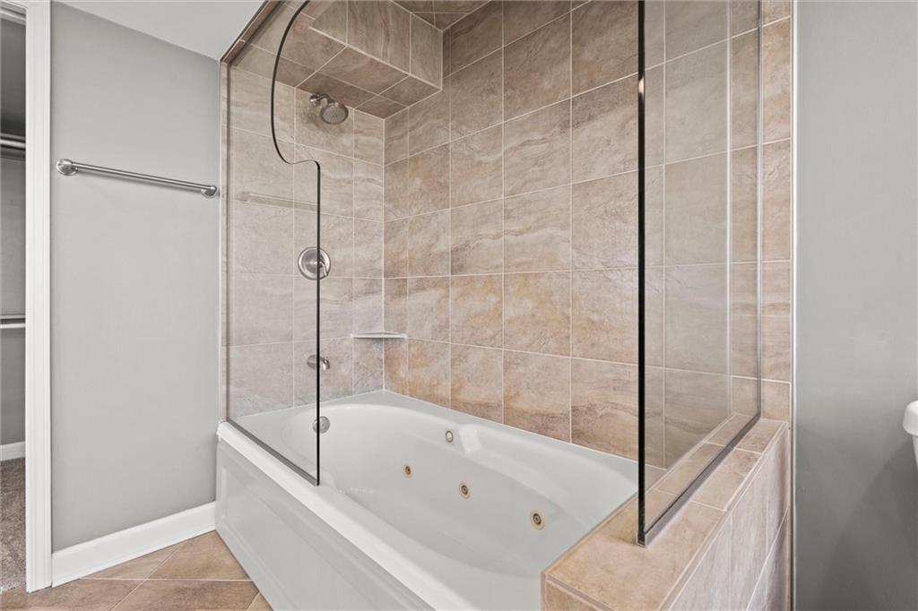 600 E Admiral Boulevard Unit: 1808