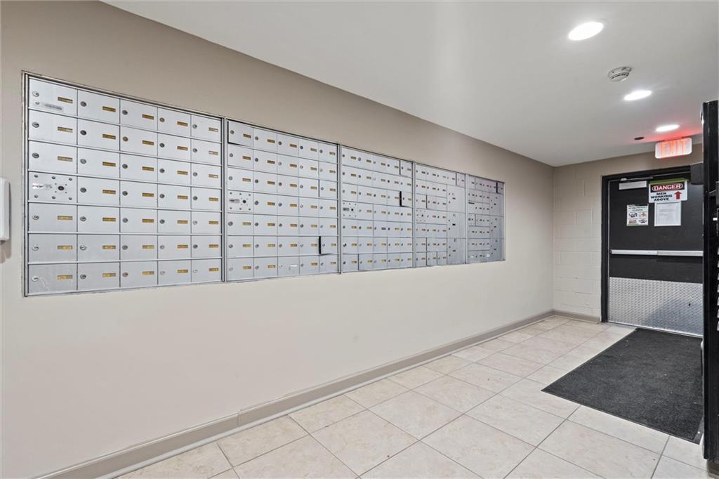 600 E Admiral Boulevard Unit: 1808