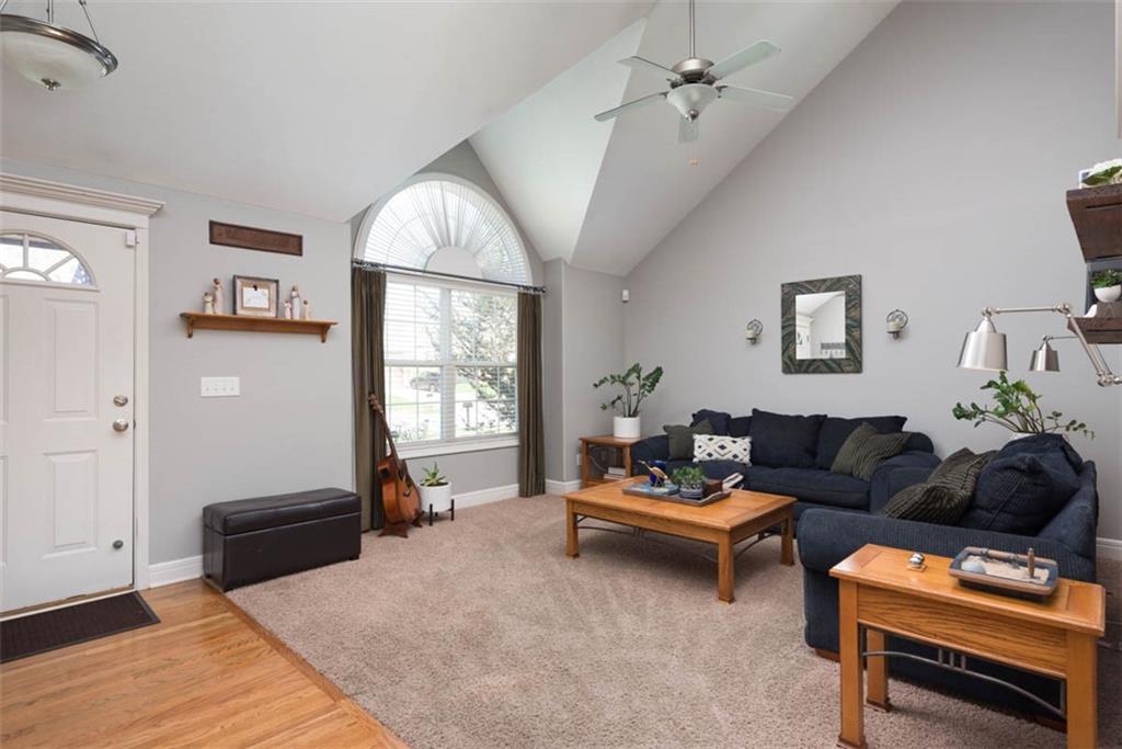 10751 N Laurel Avenue