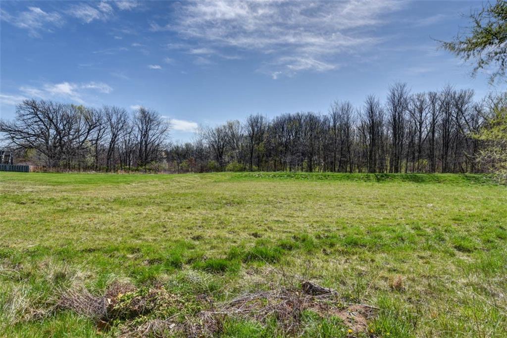 10751 N Laurel Avenue