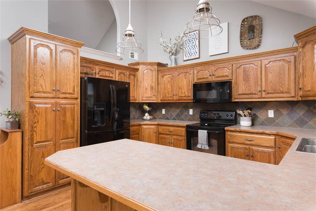 10751 N Laurel Avenue