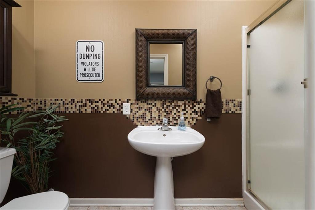 10751 N Laurel Avenue