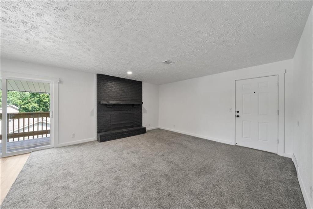 2203 Twin Oaks Drive