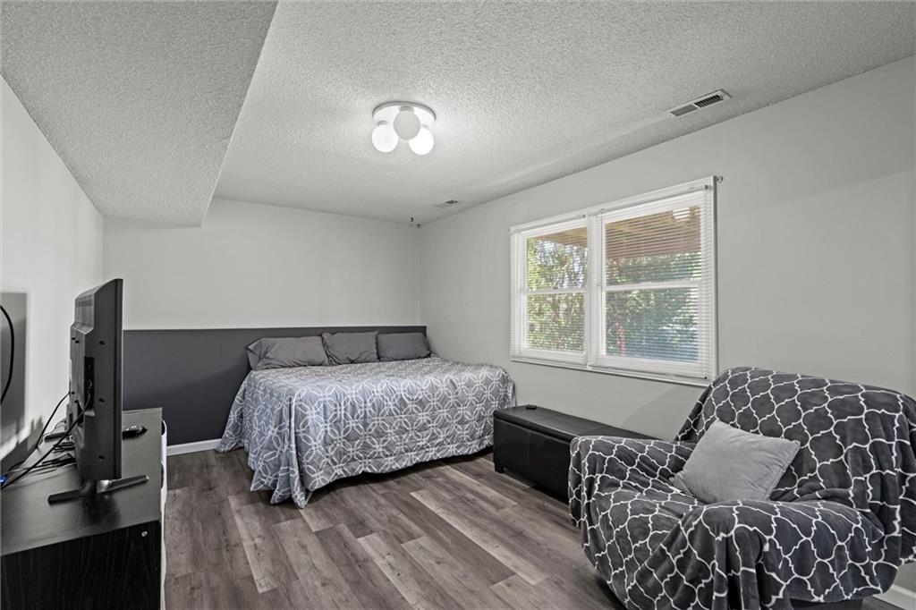 1184 S Delaware Street