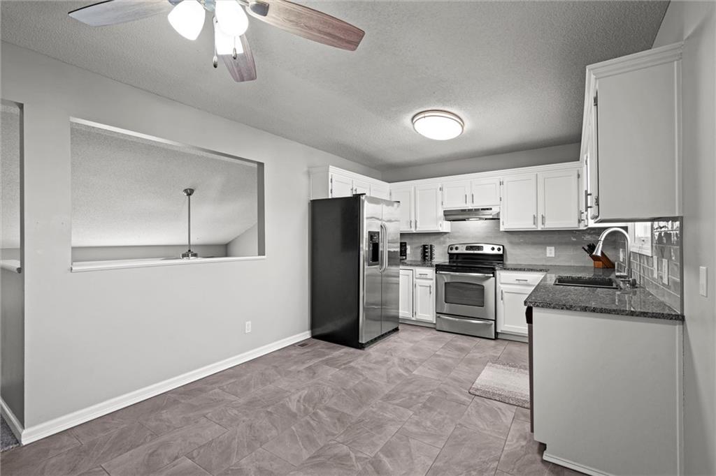 1184 S Delaware Street