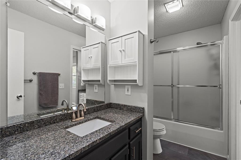 1184 S Delaware Street