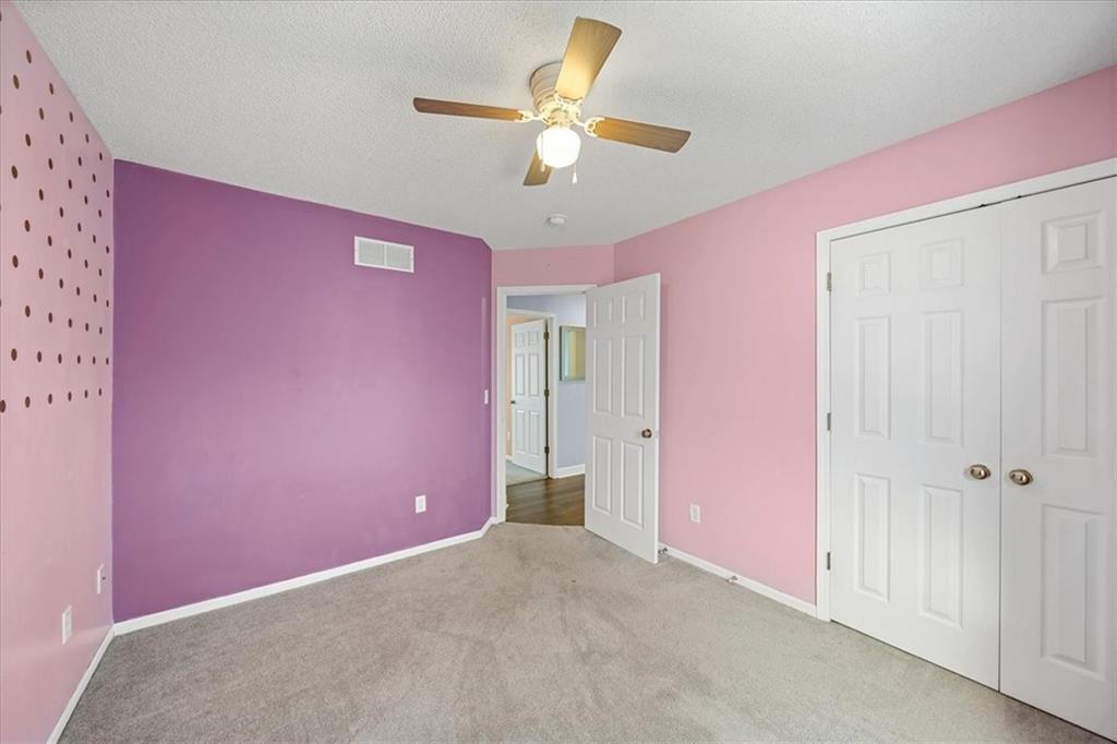 1216 N Parkway Drive