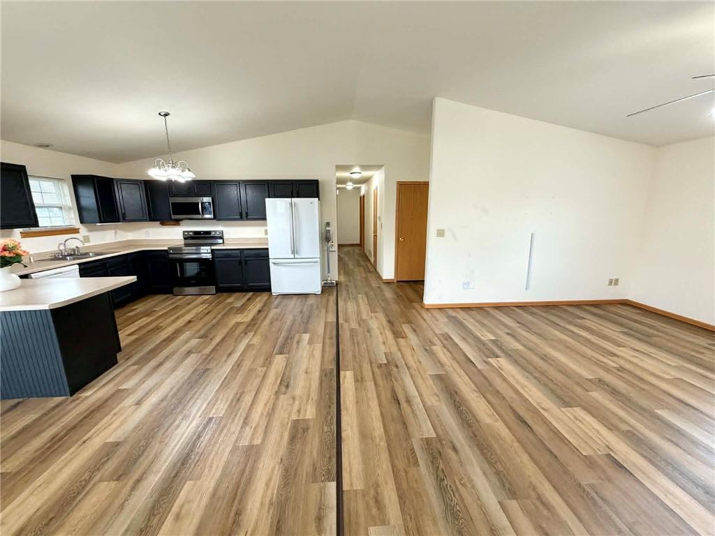 1801 N Alco Avenue