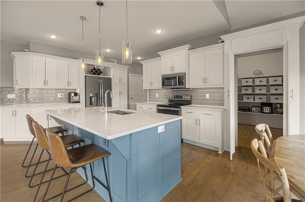 8909 NE 95th Court