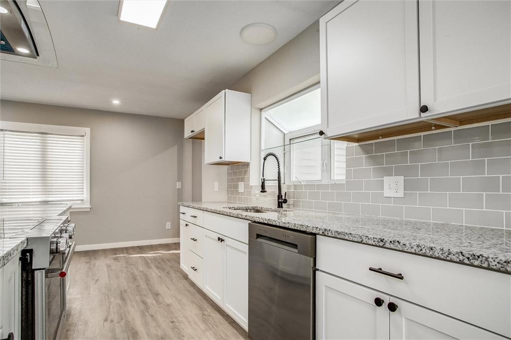 1120 NE 97th Place