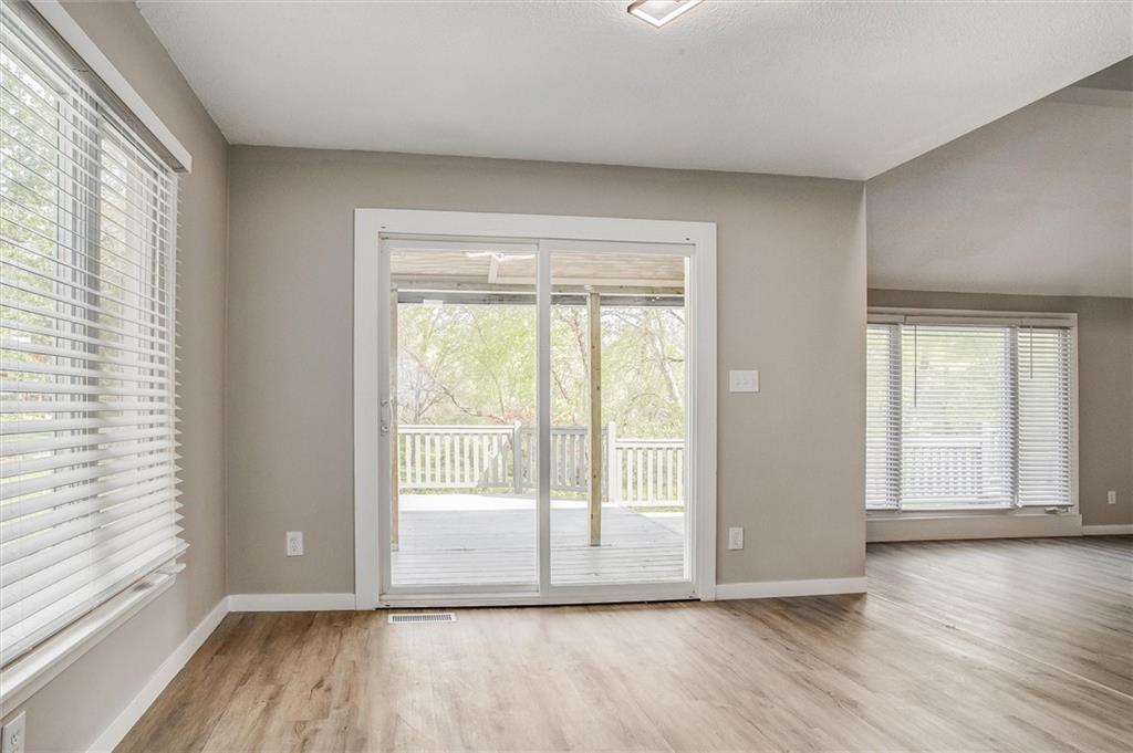 1120 NE 97th Place