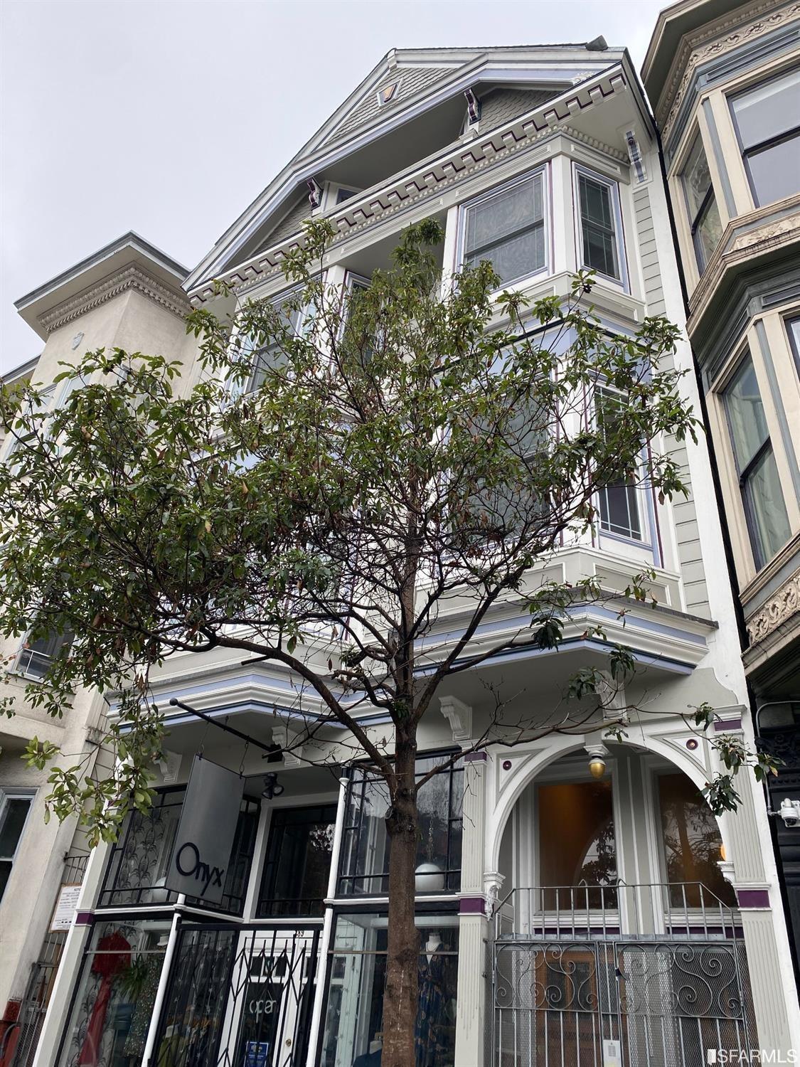 289 Divisadero Street