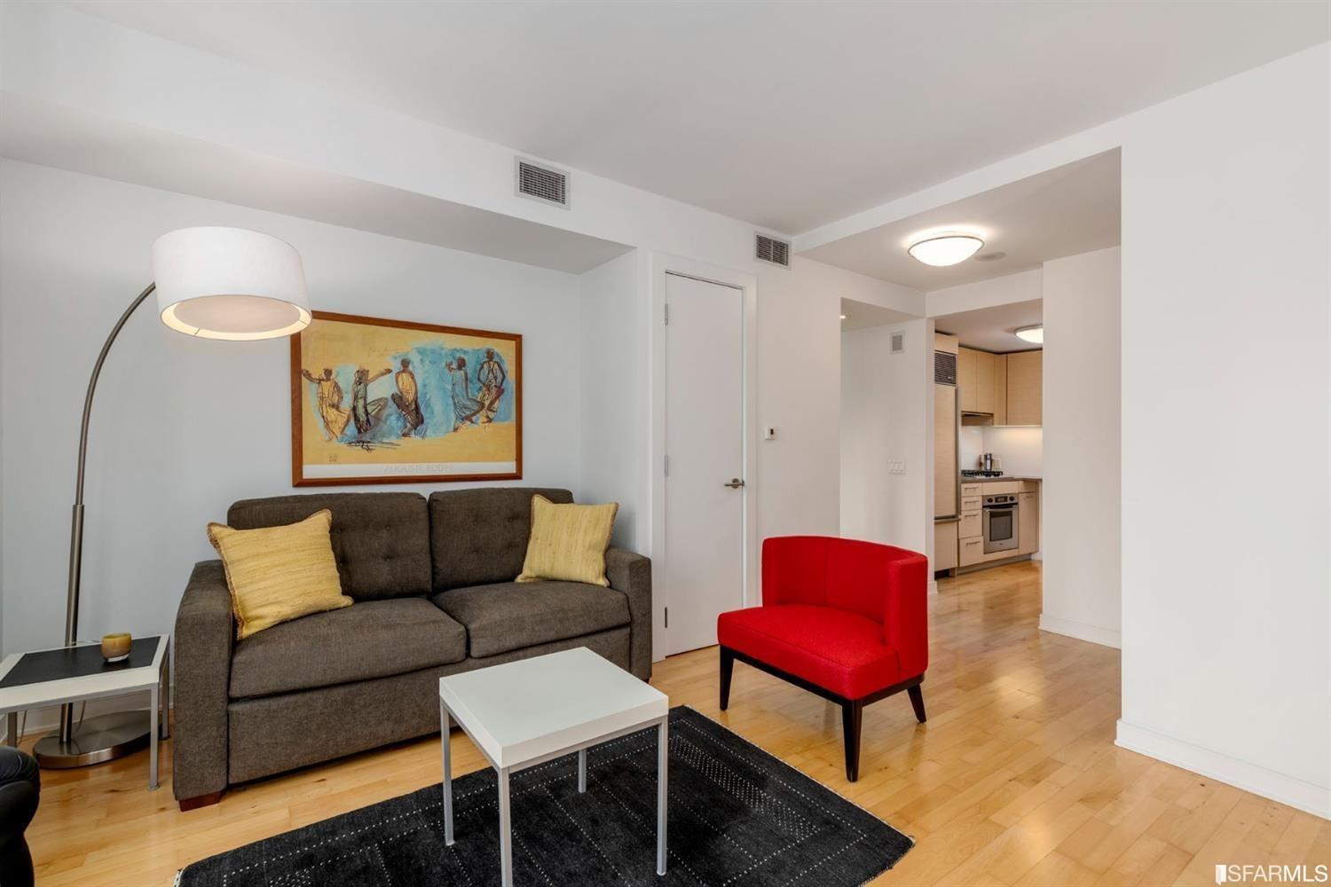 301 Mission Street Unit: 20D