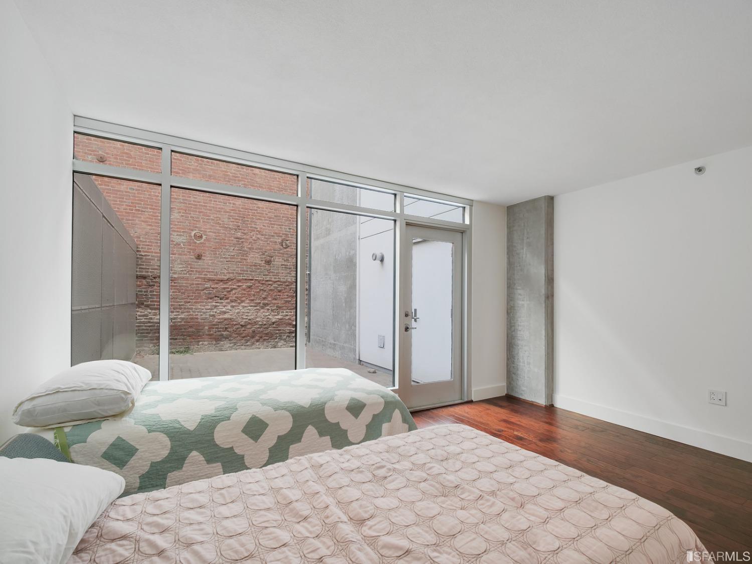 200 Brannan Street Unit: 102