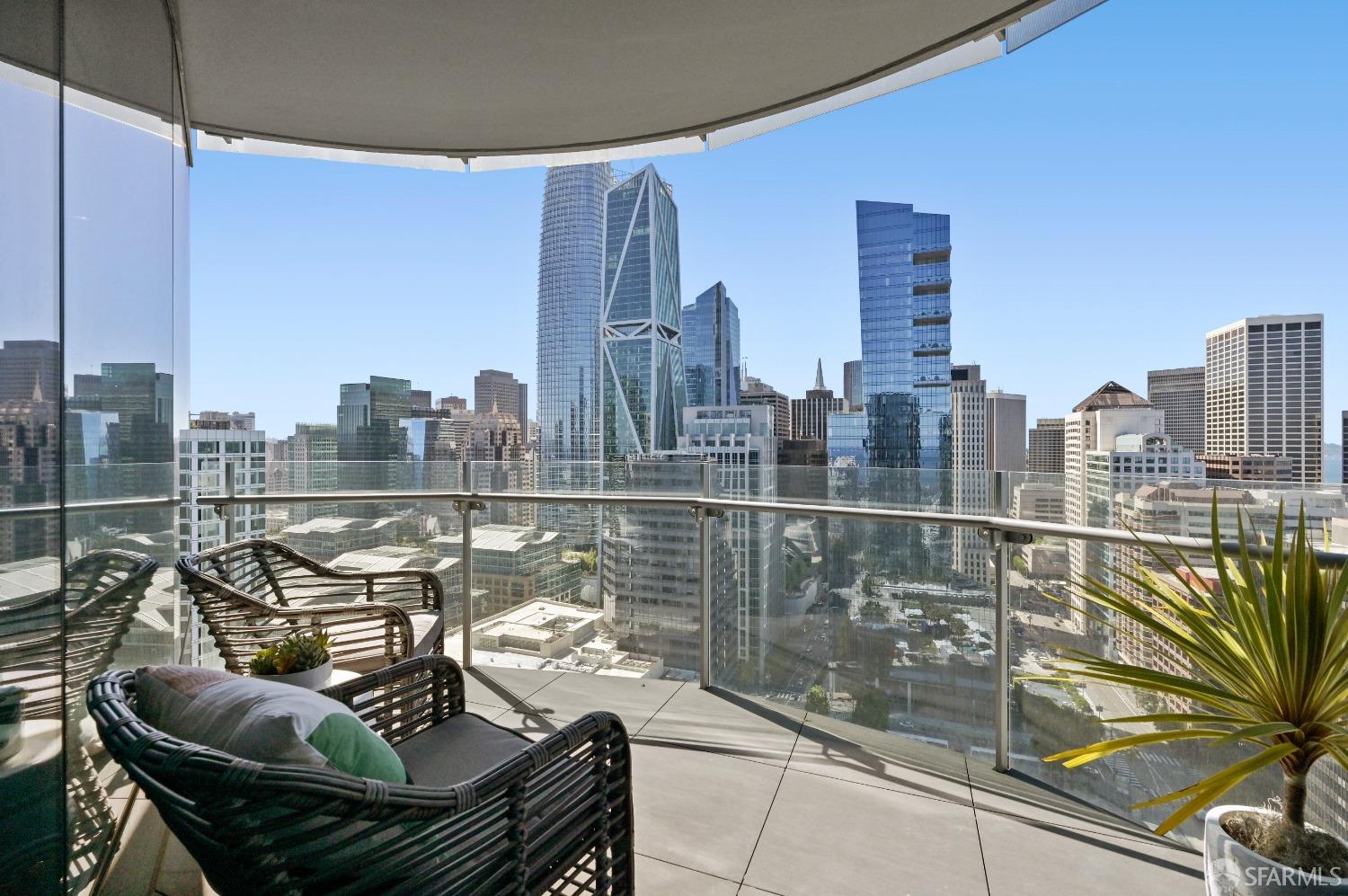 201 Folsom Street # 33B