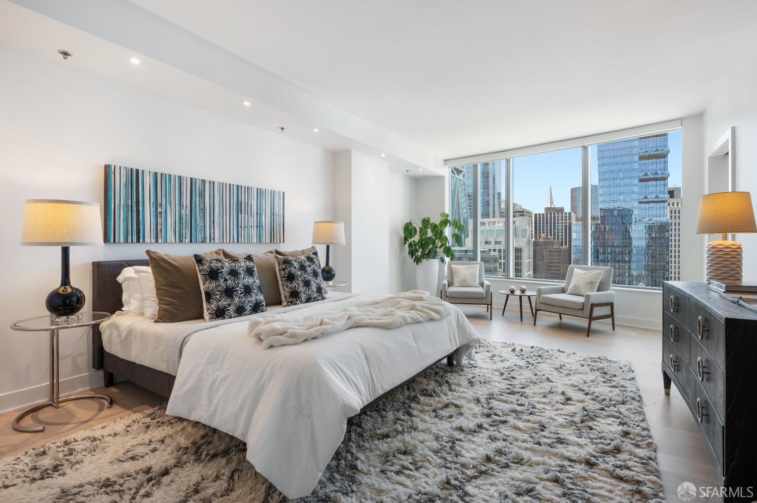 201 Folsom Street # 33B
