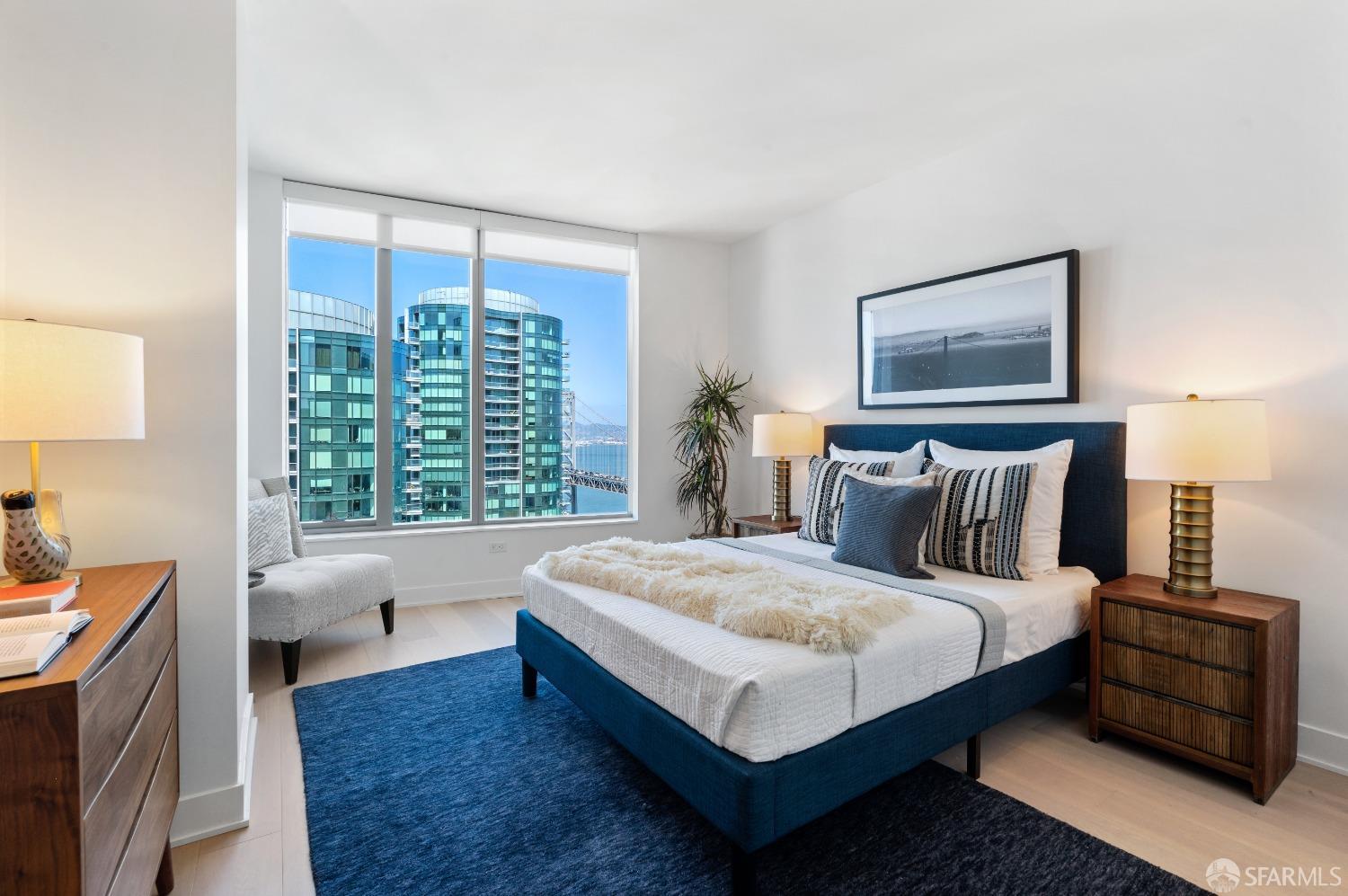 201 Folsom Street # 33B