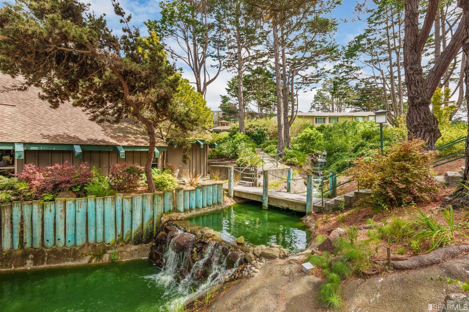 357 Half Moon Lane # 6