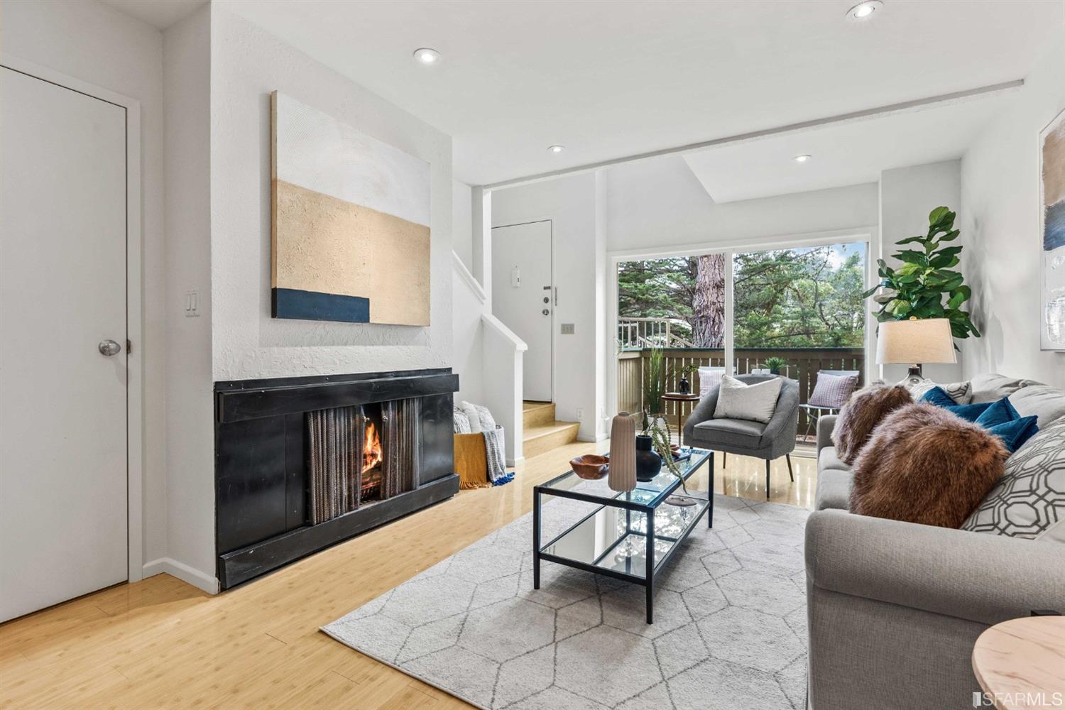357 Half Moon Lane # 6