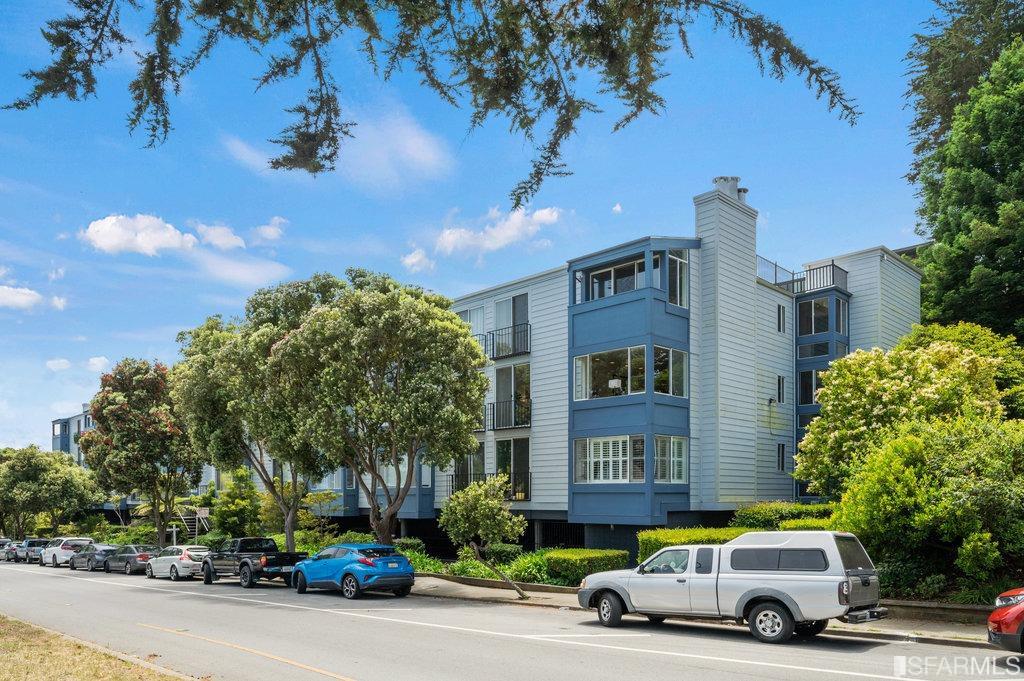 5320 Diamond Heights Boulevard # 207K