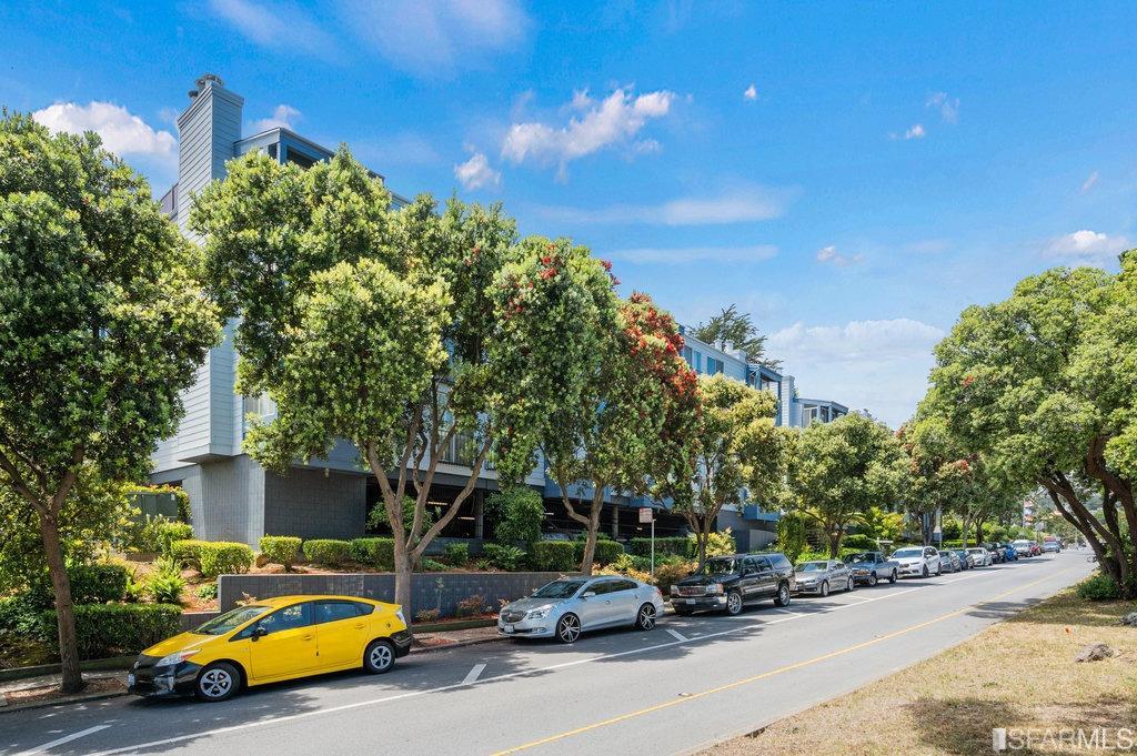 5320 Diamond Heights Boulevard # 207K