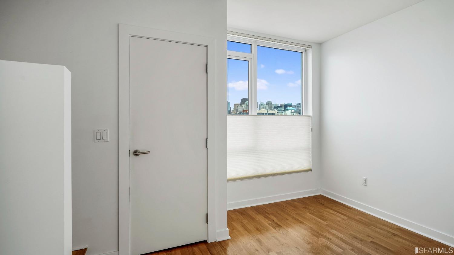 300 Berry Street Unit: 424