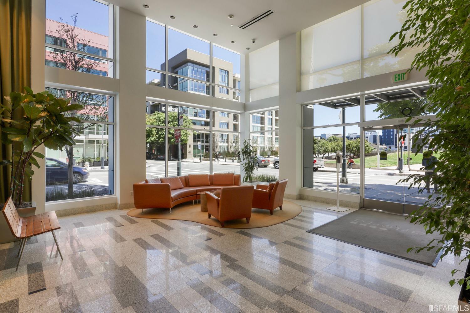 300 Berry Street Unit: 424