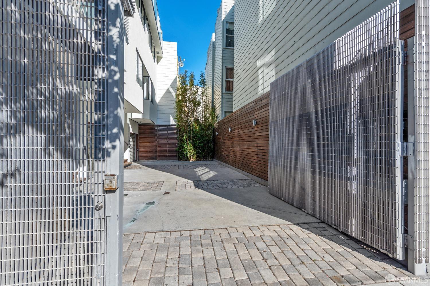 207 Guerrero Street