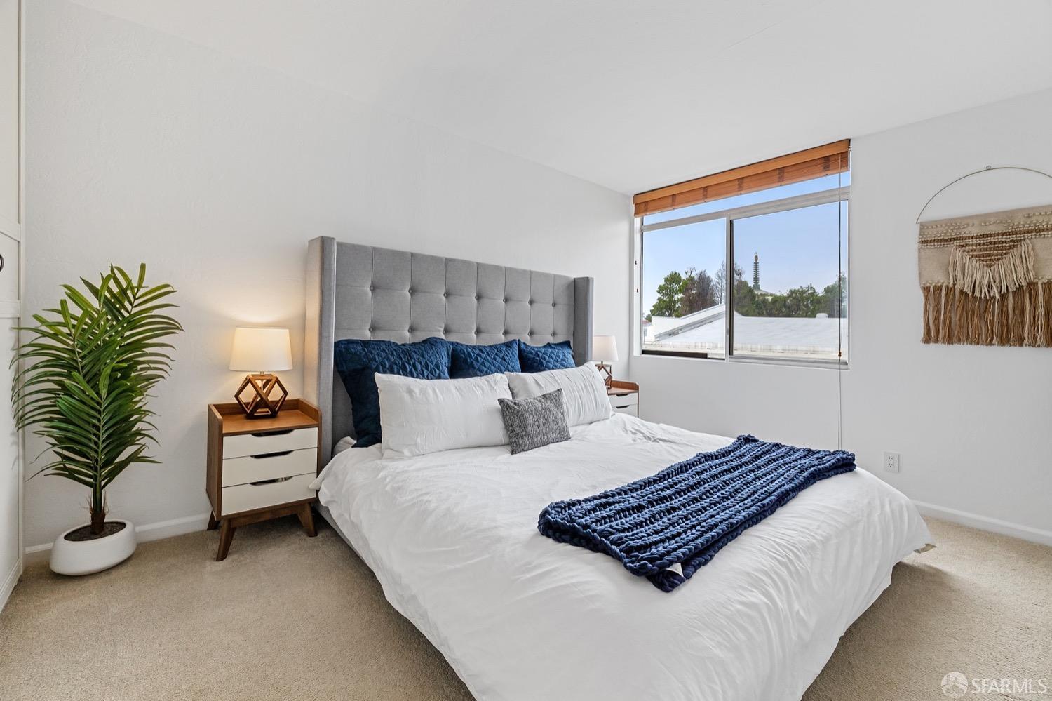 65 Western Shore Lane Unit: 6