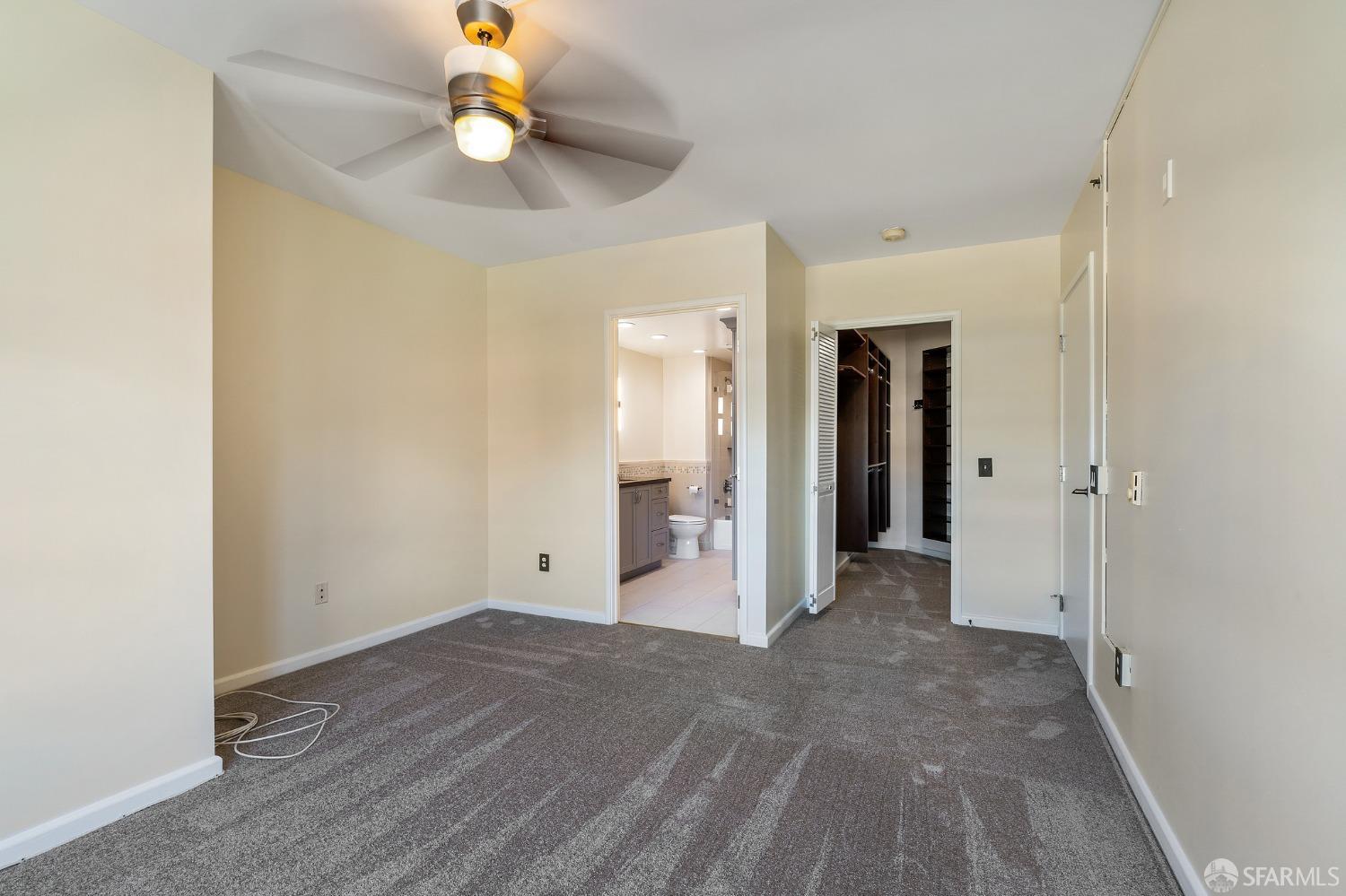 403 Main Street Unit: 518N