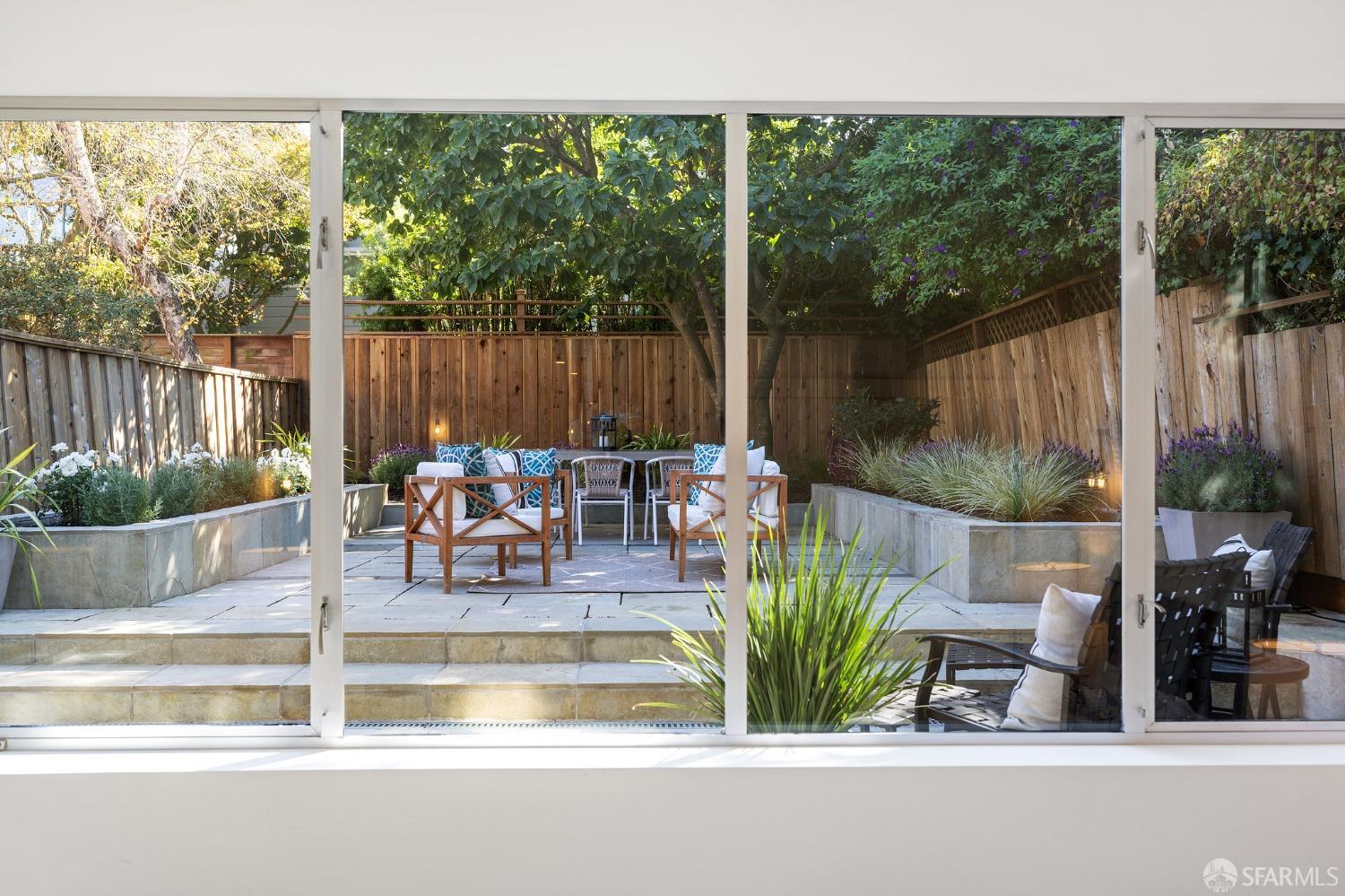 221 Clipper Street