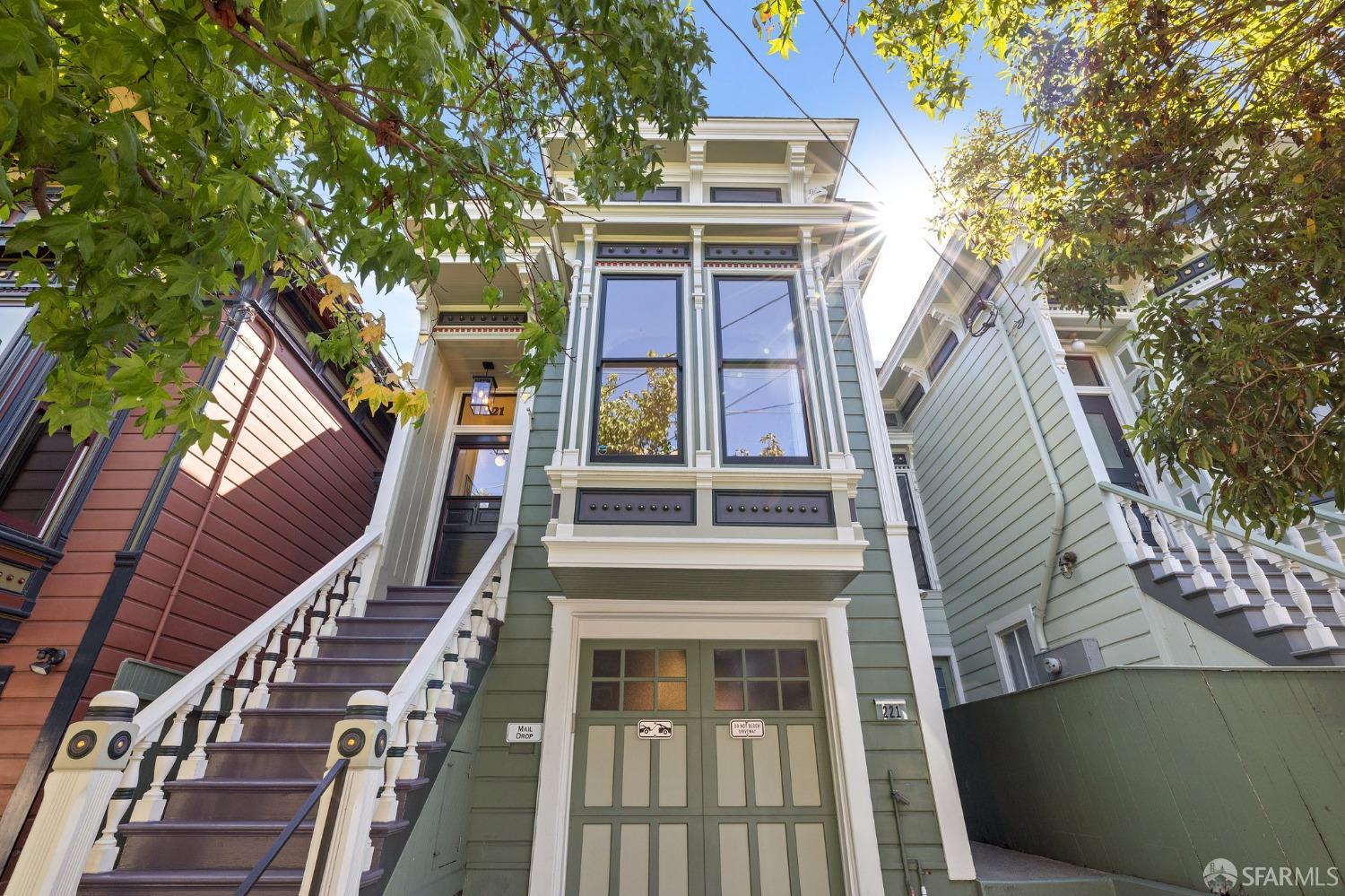 221 Clipper Street