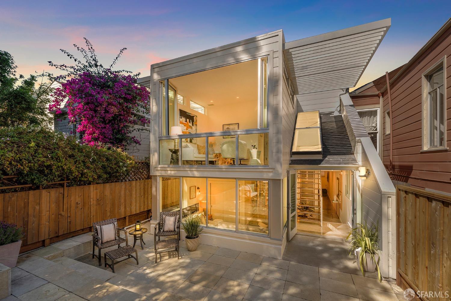 221 Clipper Street