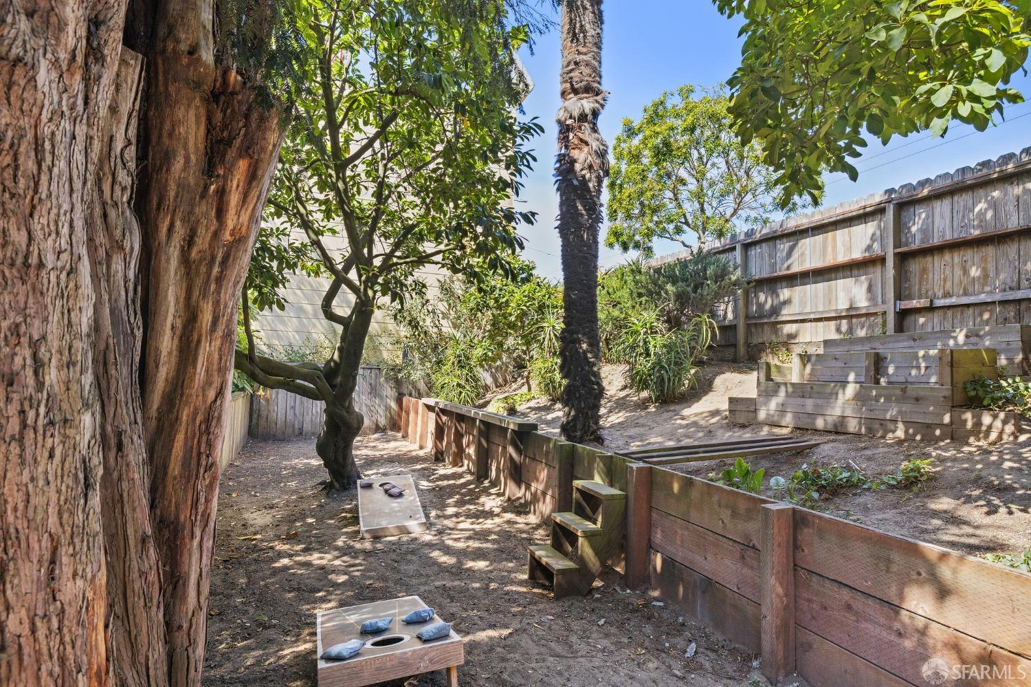 923 Central Avenue