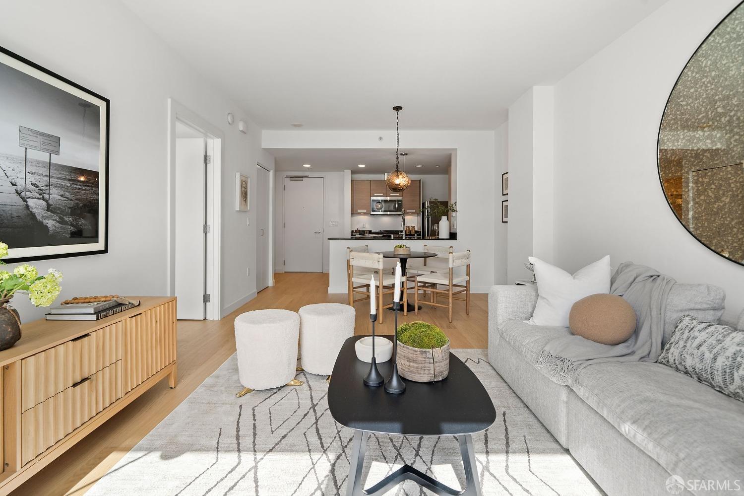 300 Berry Street # 618