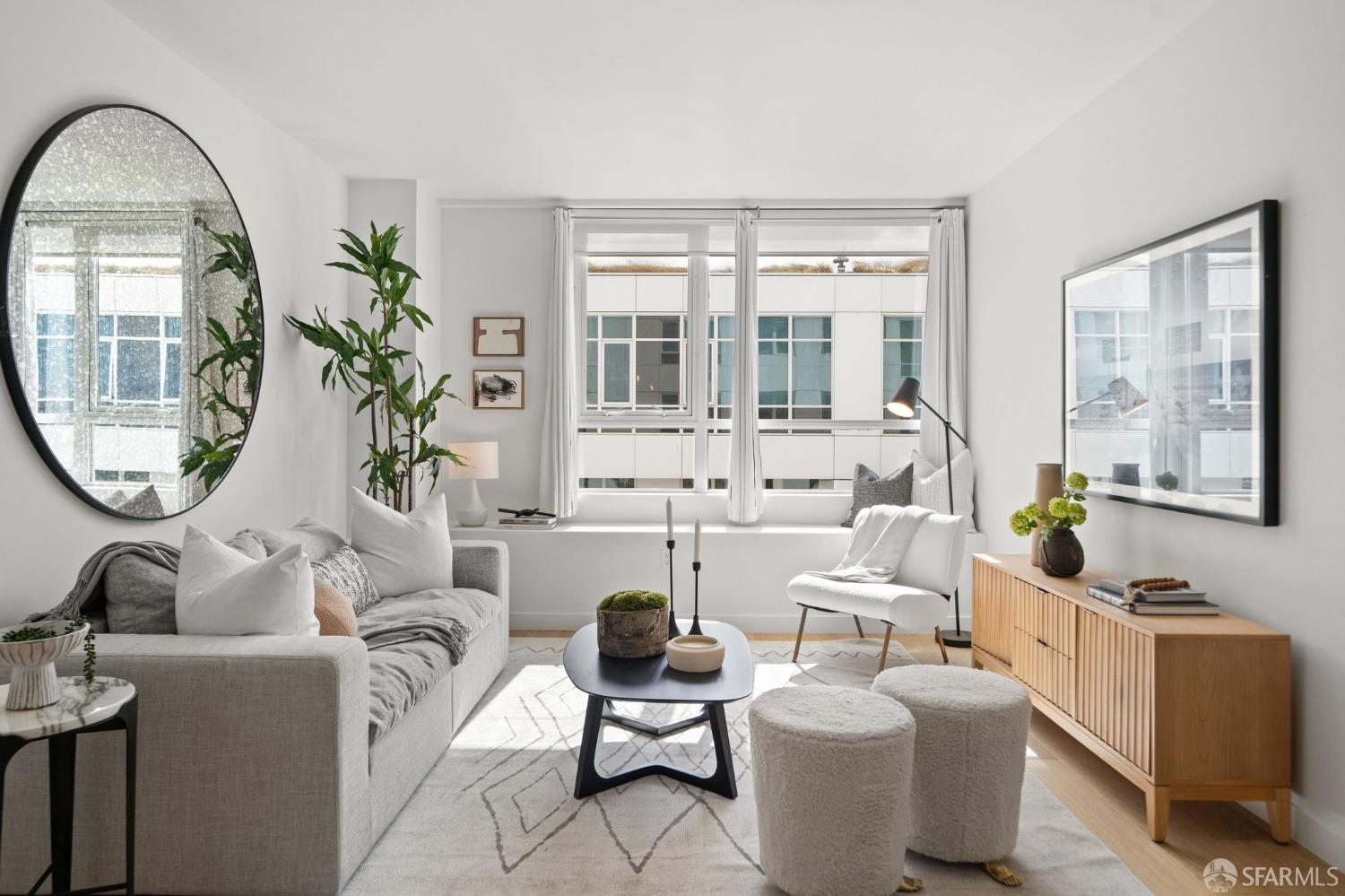 300 Berry Street # 618