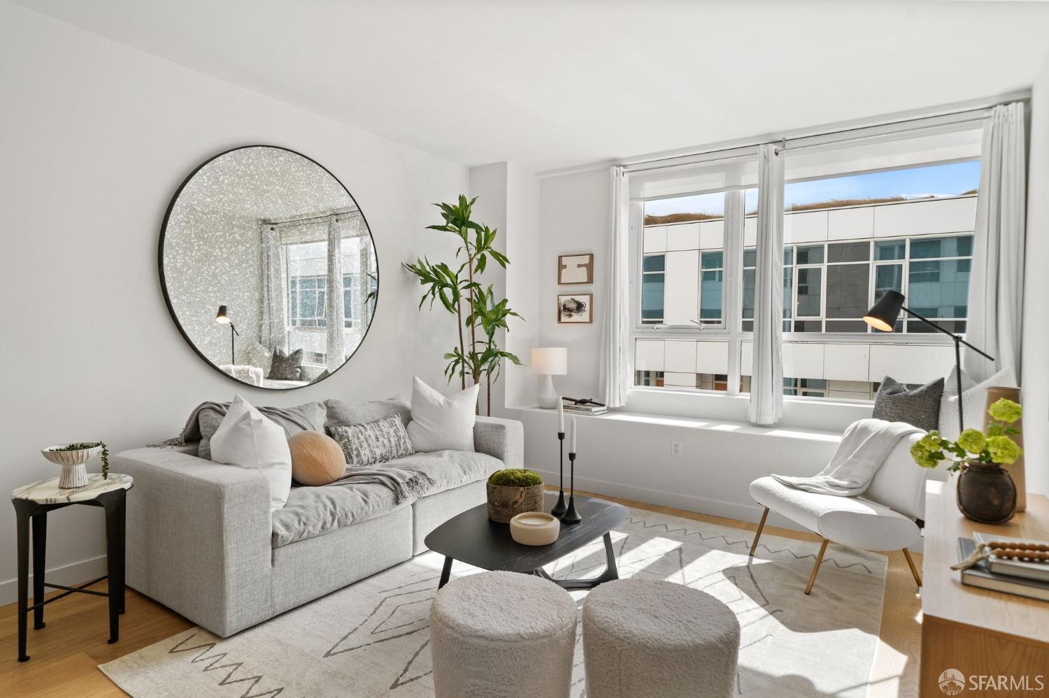 300 Berry Street # 618