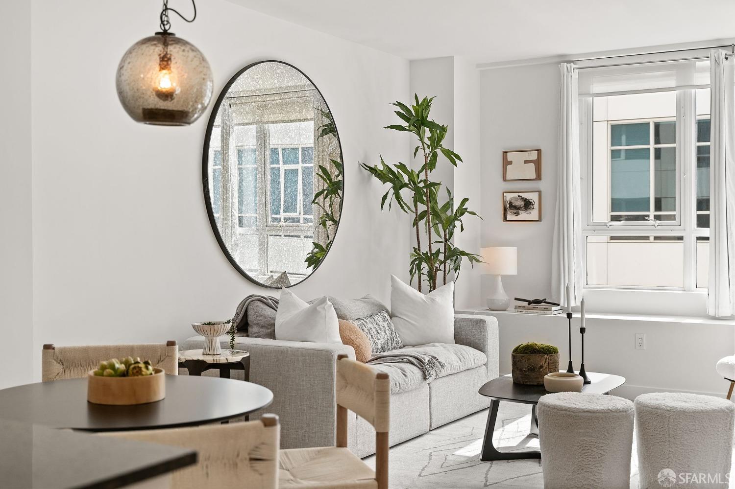 300 Berry Street # 618