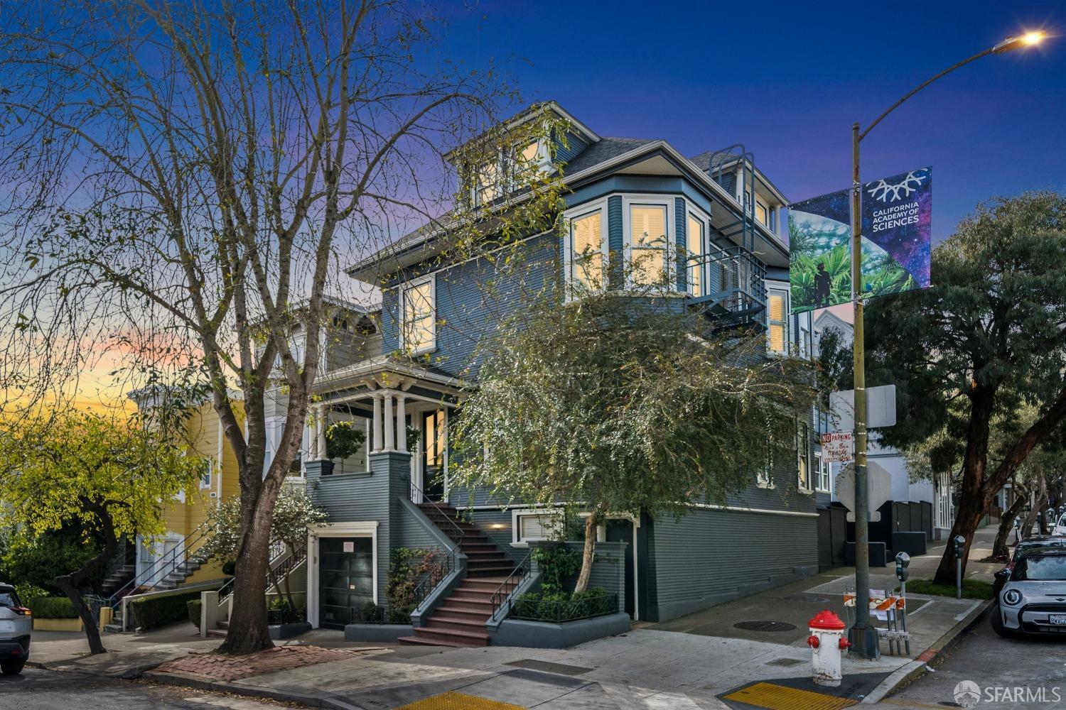 1849 Lyon Street