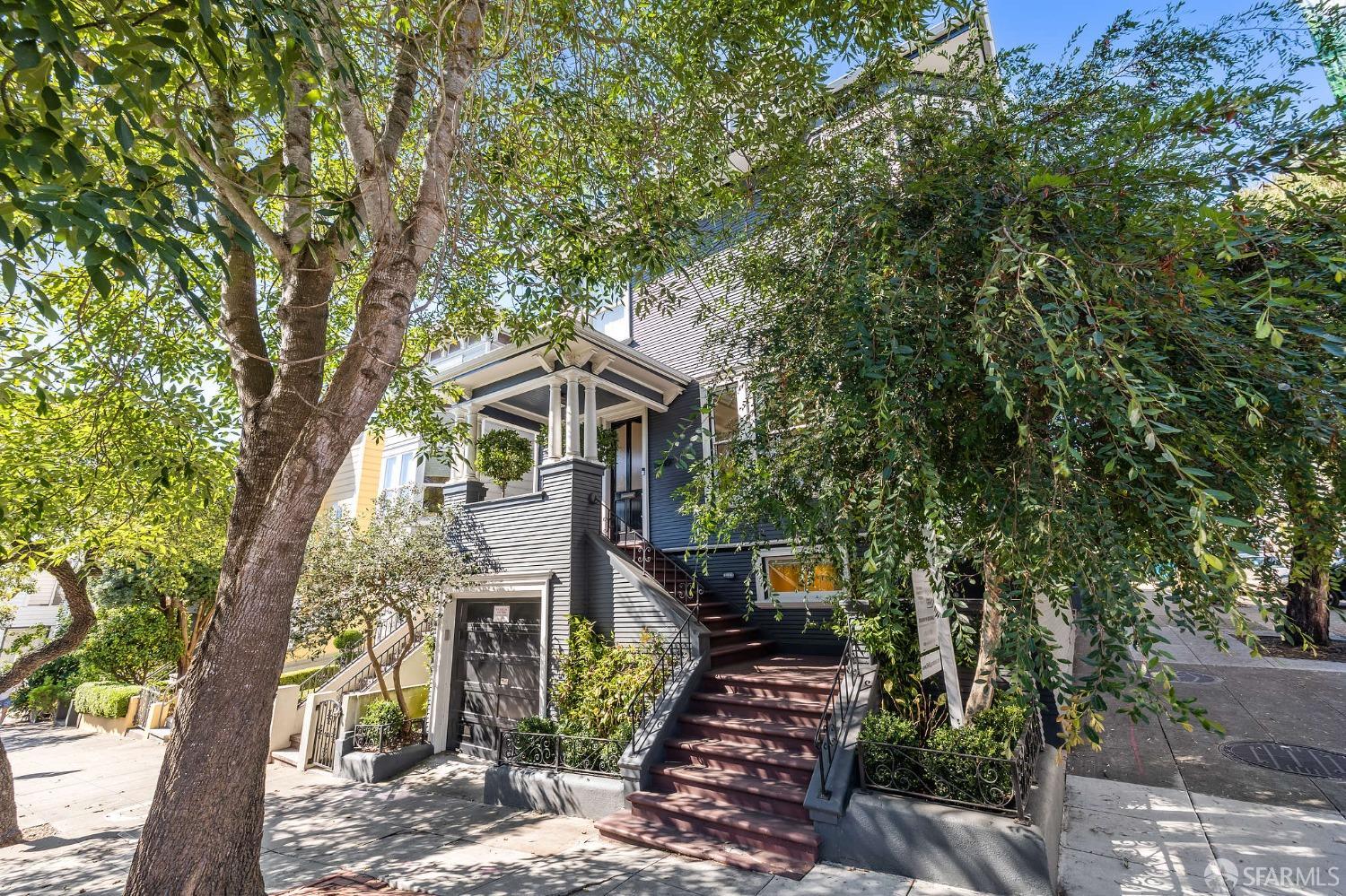 1849 Lyon Street