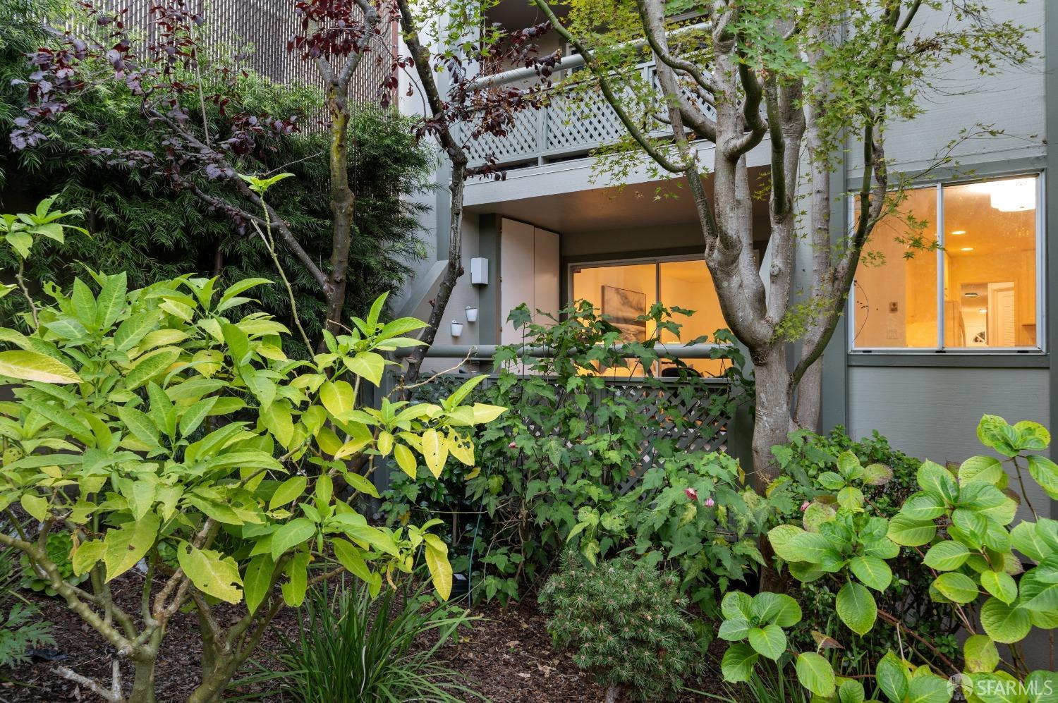 1913 Eddy Street # 612