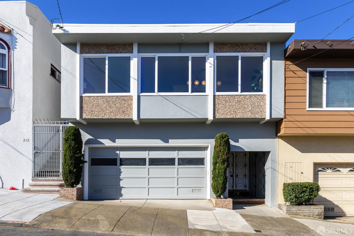 206 Harvard Street