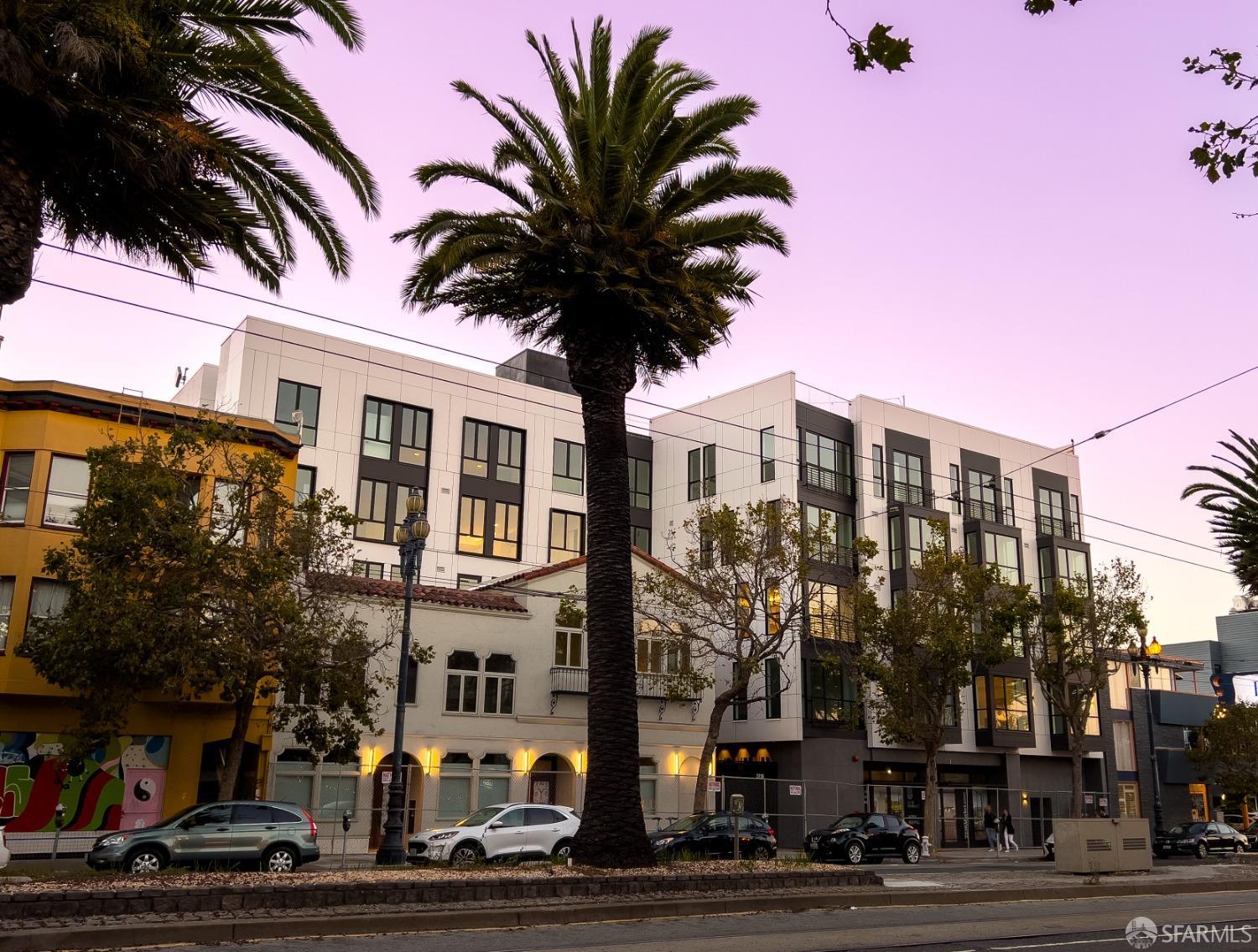 2238 Market Street # 306