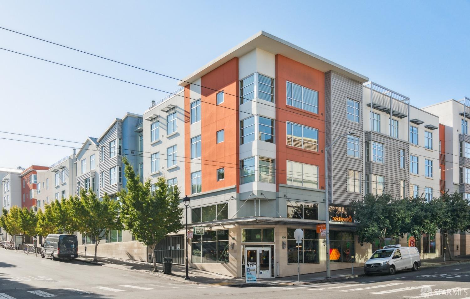 451 Kansas Street Unit: 290