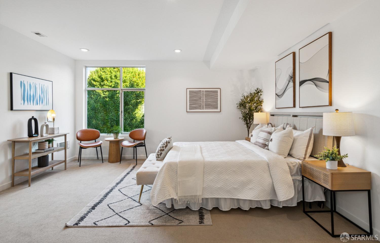 451 Kansas Street Unit: 290