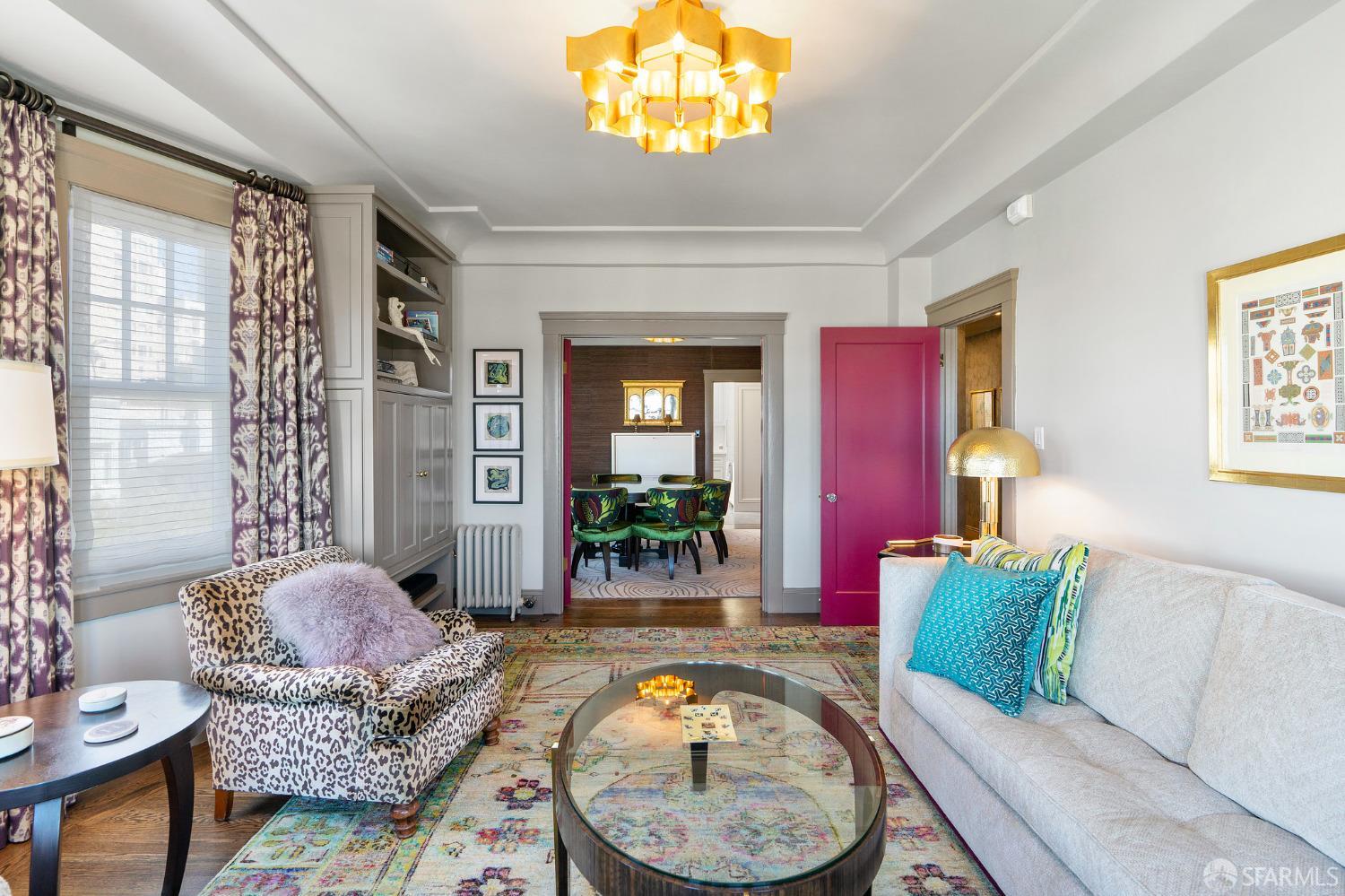 2363 Larkin Street Unit: 43