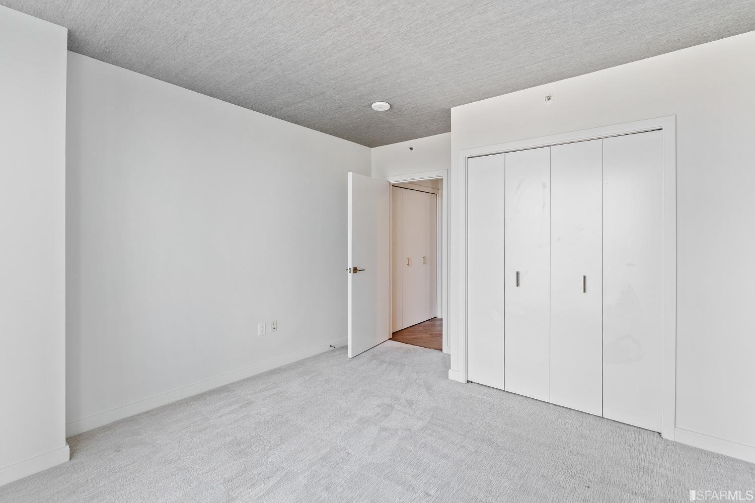 401 Harrison Street Unit: 27G