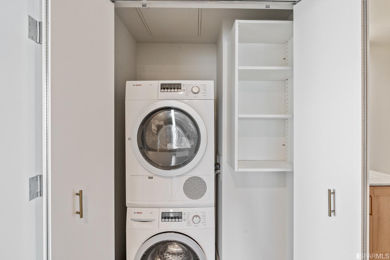 401 Harrison Street Unit: 27G