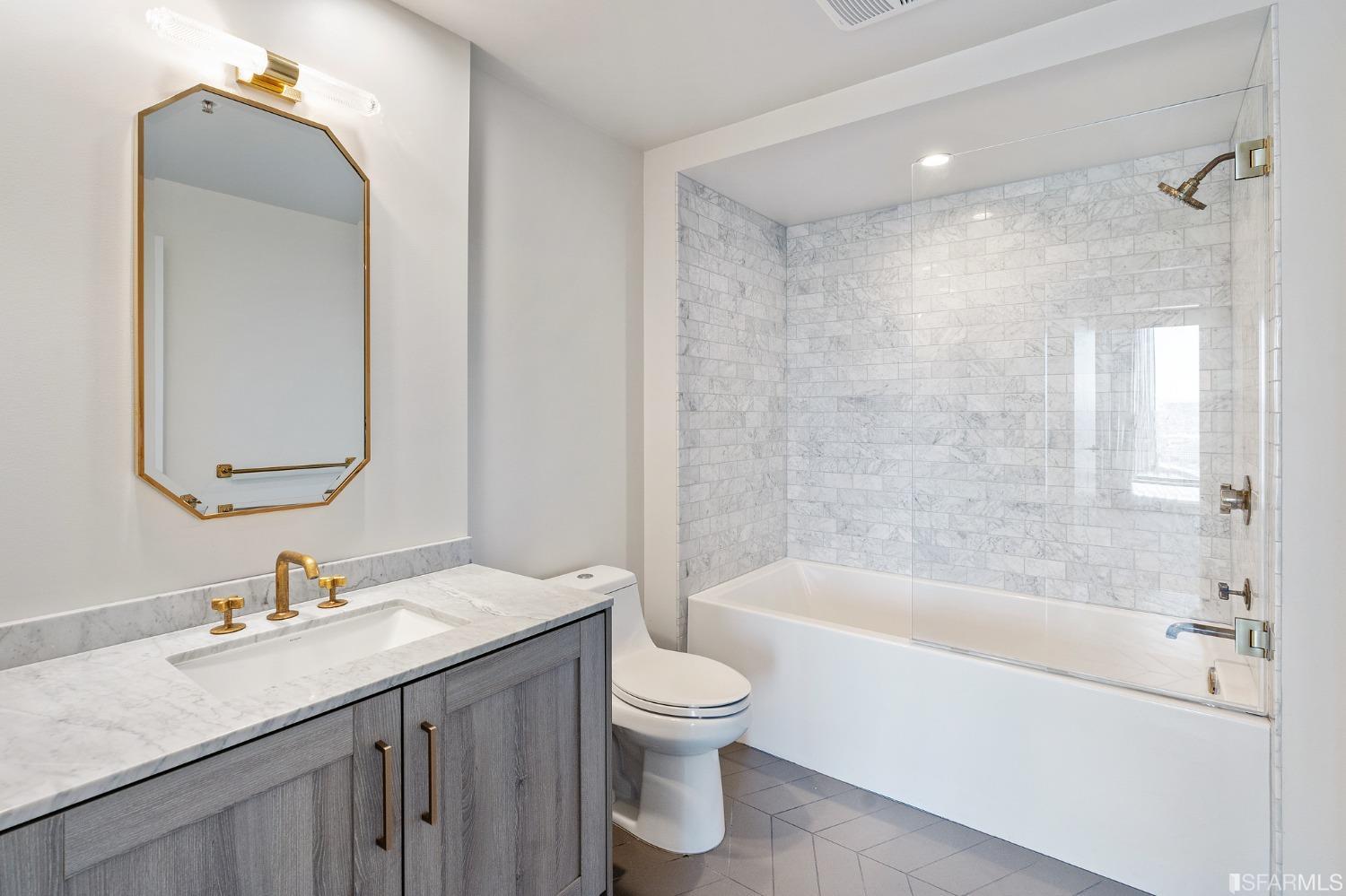 401 Harrison Street Unit: 27G